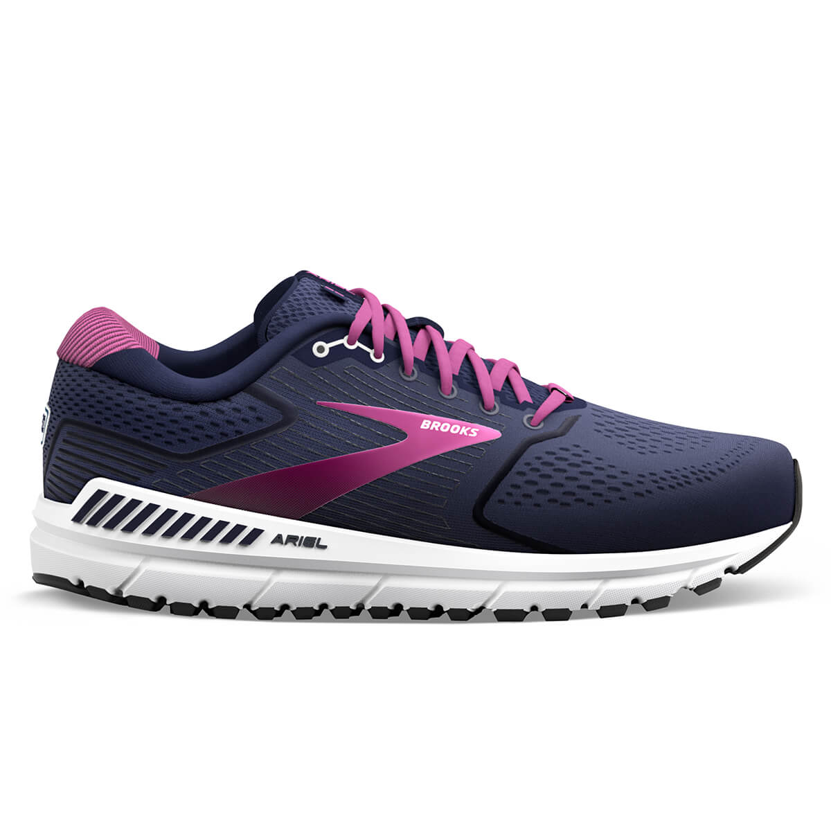 Brooks ariel 18 store 8.5